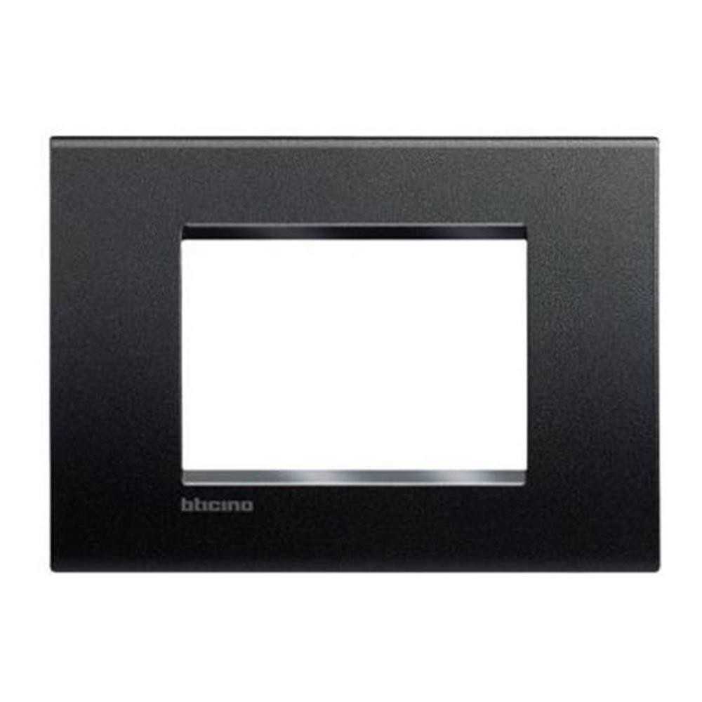 Placca 3 moduli quadra tecnopolimero nero - serie BTicino Livinglight