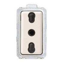 Presa 16A bipasso bianco - serie Bticino Magic