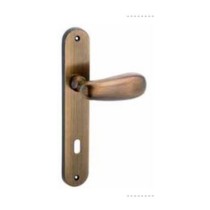 Maniglia con placca finitura ottone lucido mod. nuvola - ferremi