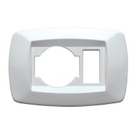 Placca schuko e normale...